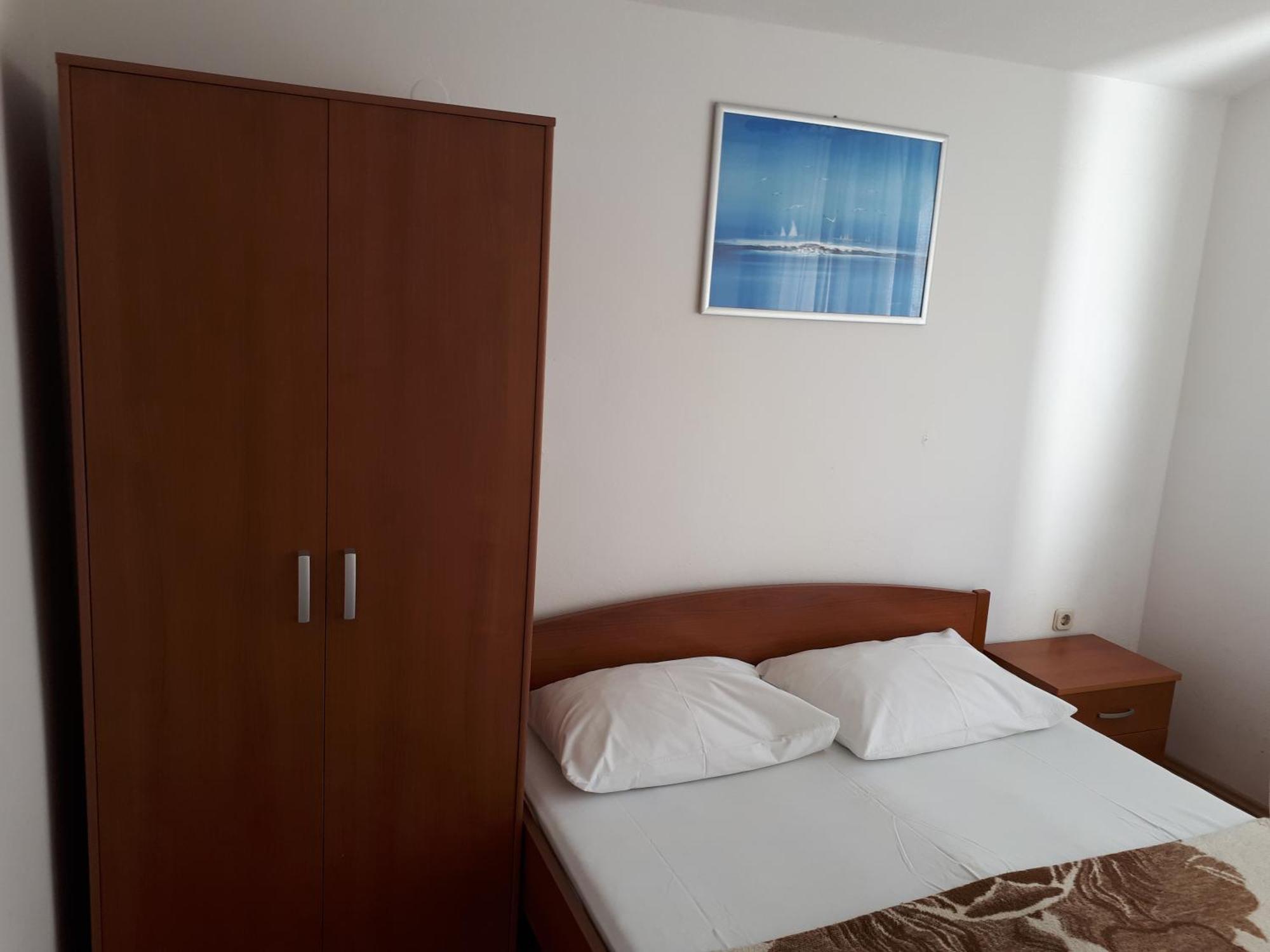 Guest House & Restaurant Adriatic קלק מראה חיצוני תמונה